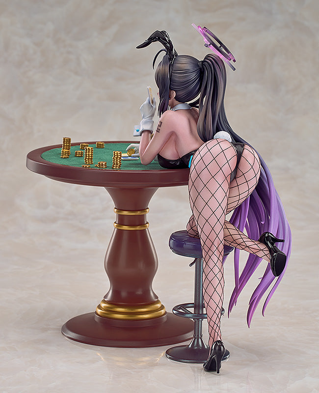 (Pre-Order) "Blue Archive" Kakudate Karin (Bunny Girl) Game Playing Ver. 1/7 Scale Figure