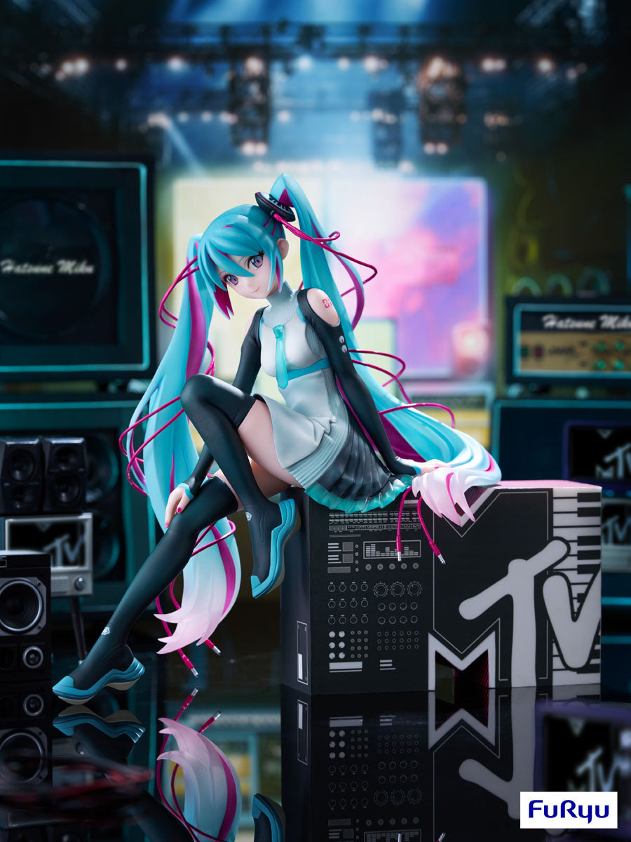 (Pre-Order) Hatsune Miku - Hatsune Miku x MTV - 1/7 Scale Figure