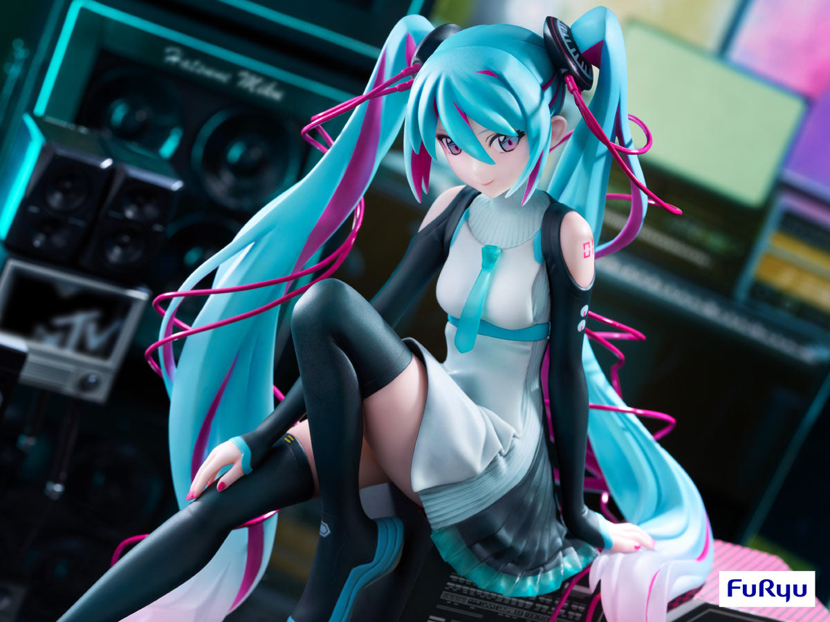 (Pre-Order) Hatsune Miku - Hatsune Miku x MTV - 1/7 Scale Figure