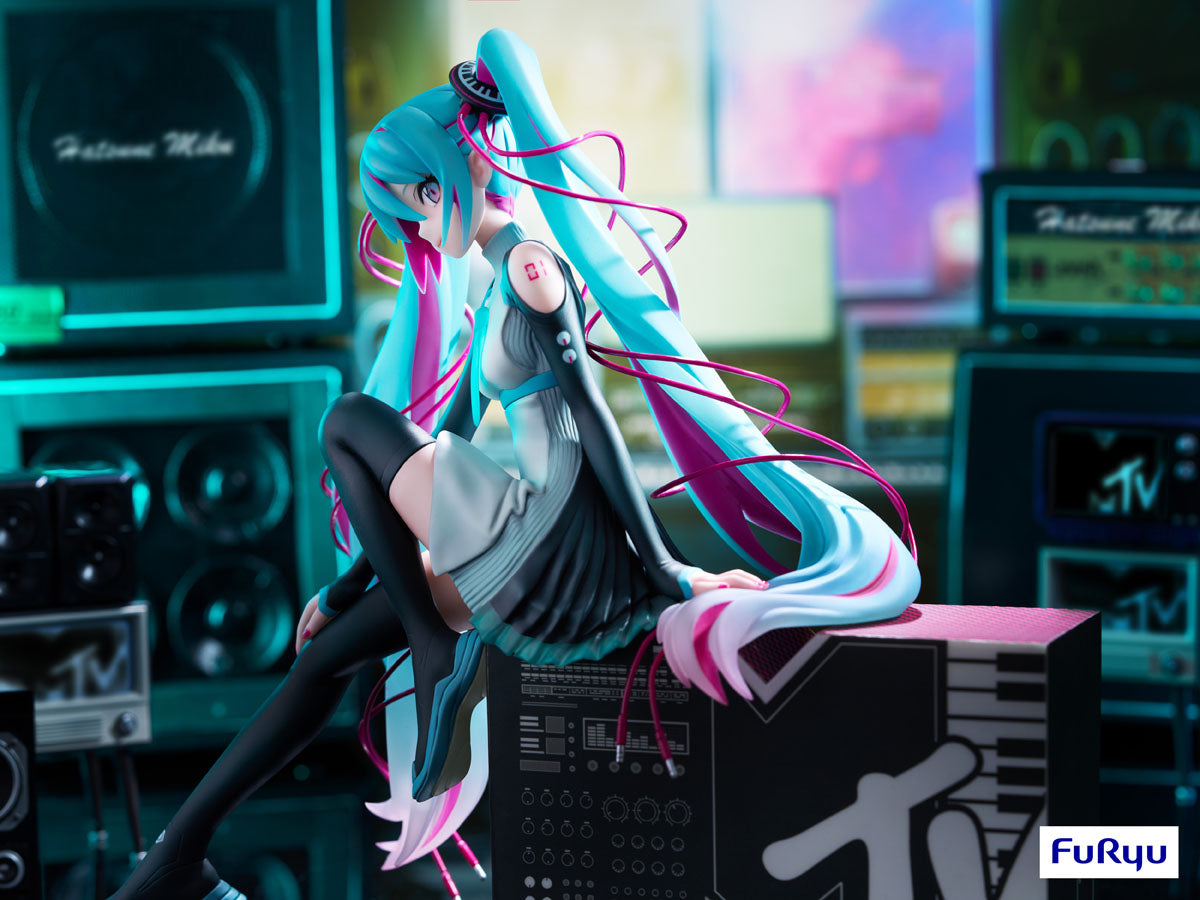 (Pre-Order) Hatsune Miku - Hatsune Miku x MTV - 1/7 Scale Figure