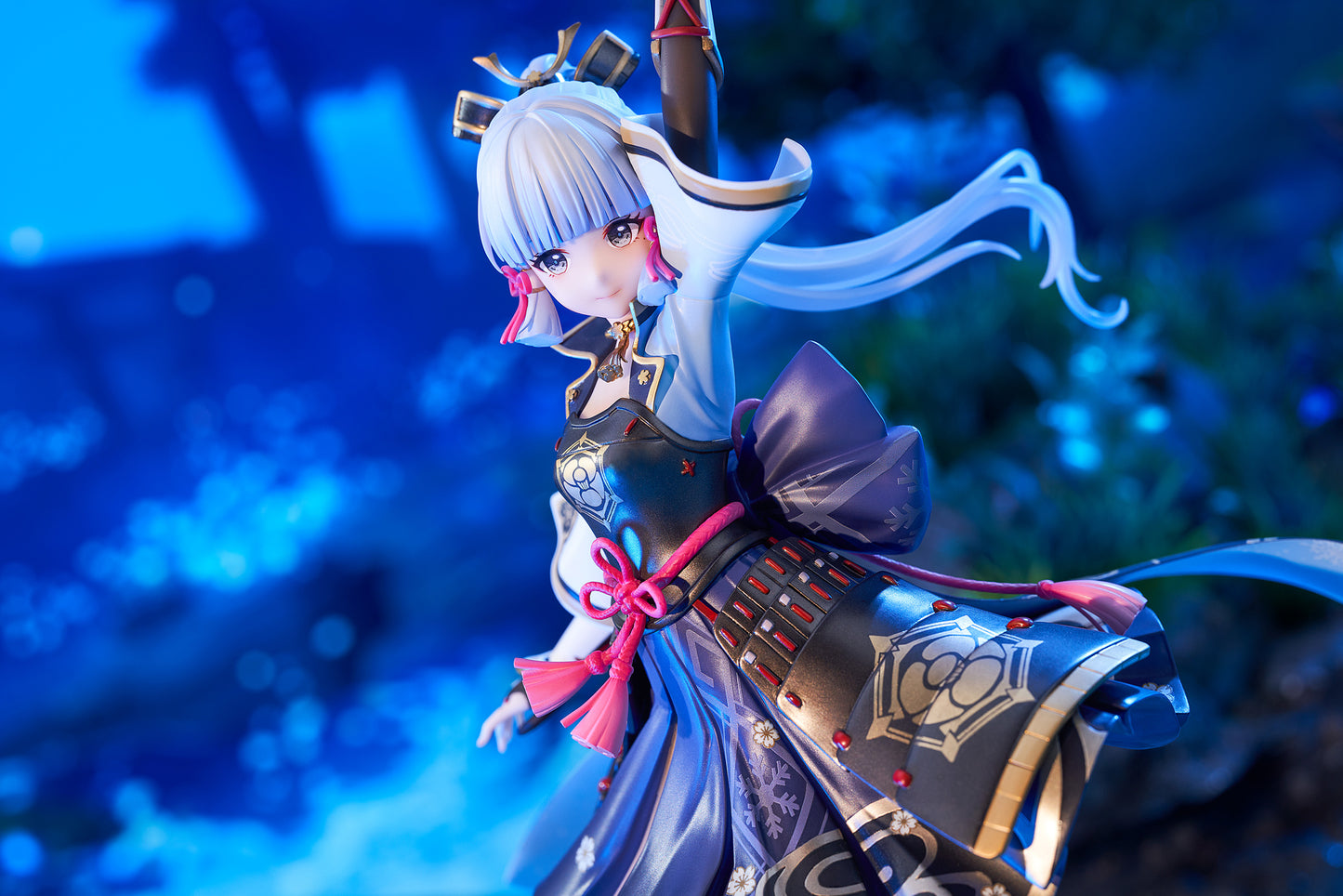 Genshin Impact Figure - Kamisato Ayaka - Shirasagi Hyouka Ver. - 1/7 Scale Figure