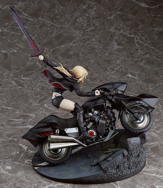 Fate/Grand Order - Altria Pendragon - 1/8 Scale Figure - Saber, (Alter), & Cuirassier Noir