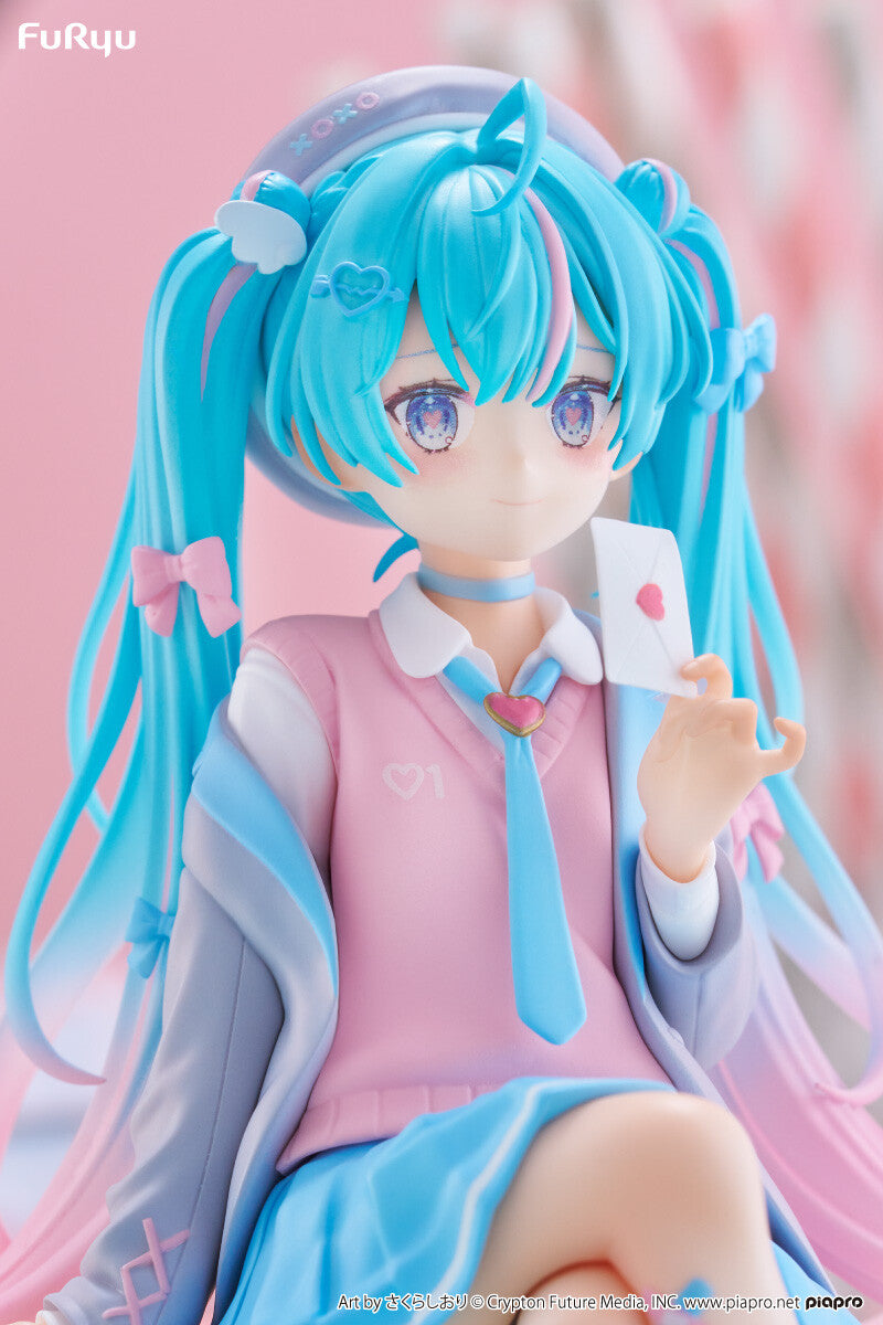 Hatsune Miku - Noodle Stopper Figure - Blazer in Love ver.