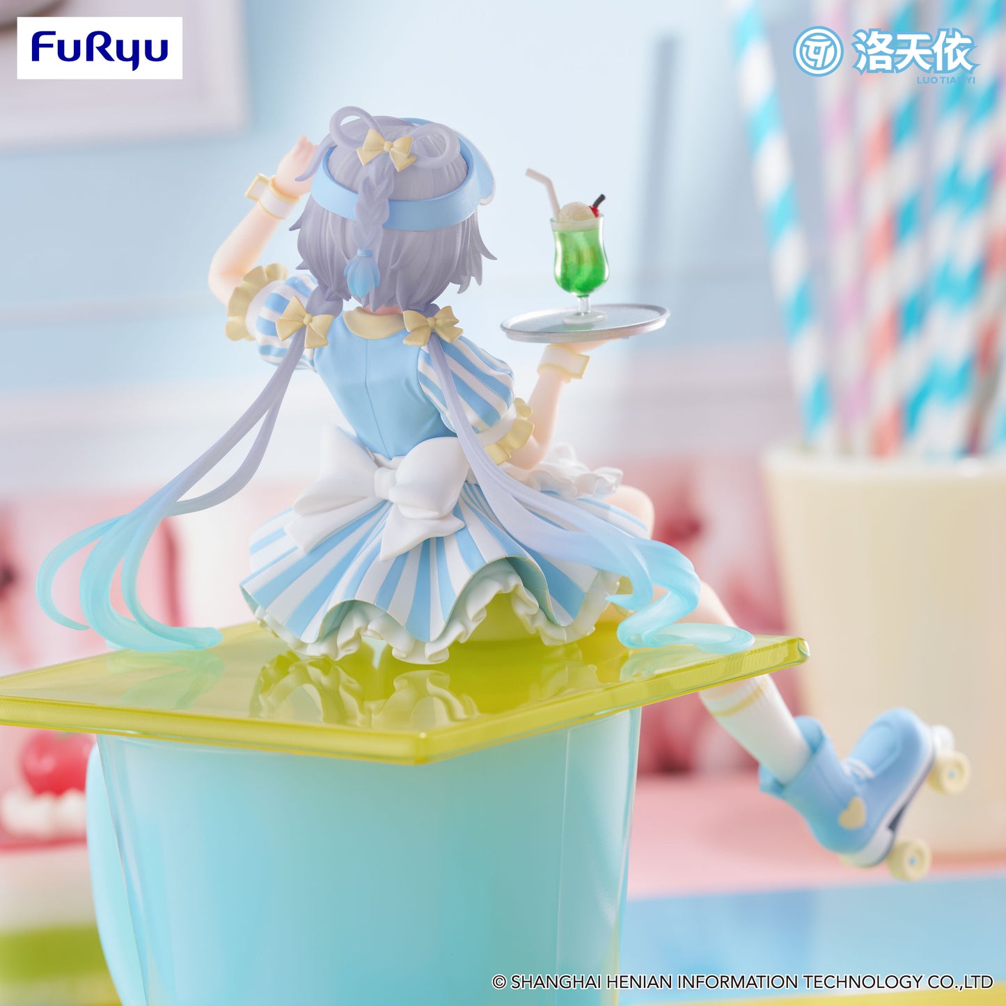 (Pre-Order) Vsinger - Luo Tianyi - Noodle Stopper Prize Figure - Waitress ver.