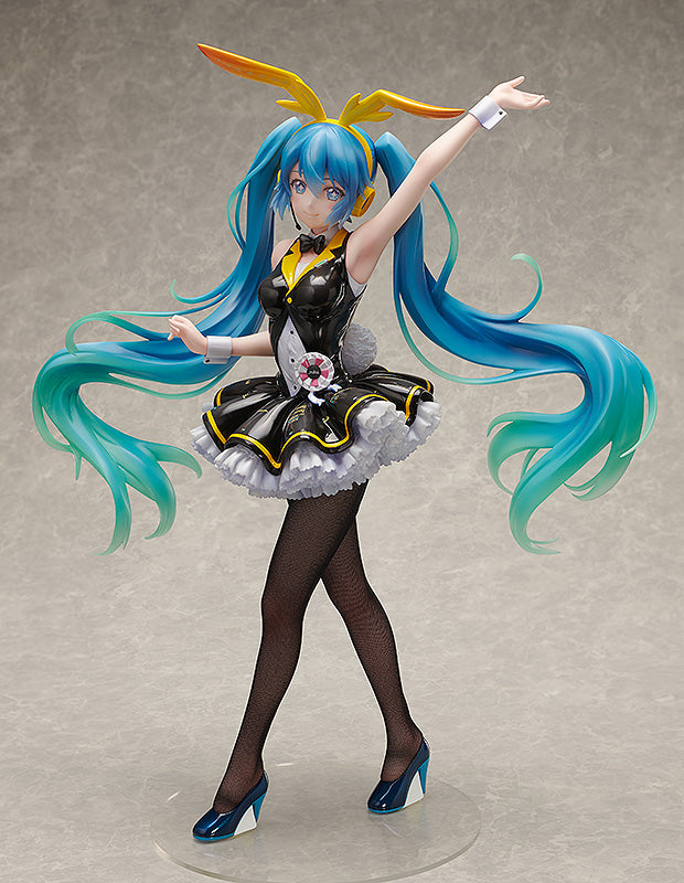 Hatsune Miku: My Dear Bunny Ver. - 1/4 Scale Figure