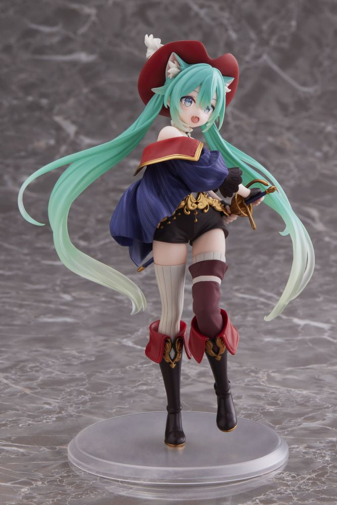 (Pre-Order) Hatsune Miku Wonderland Prize Figure - Puss in Boots (rerun)
