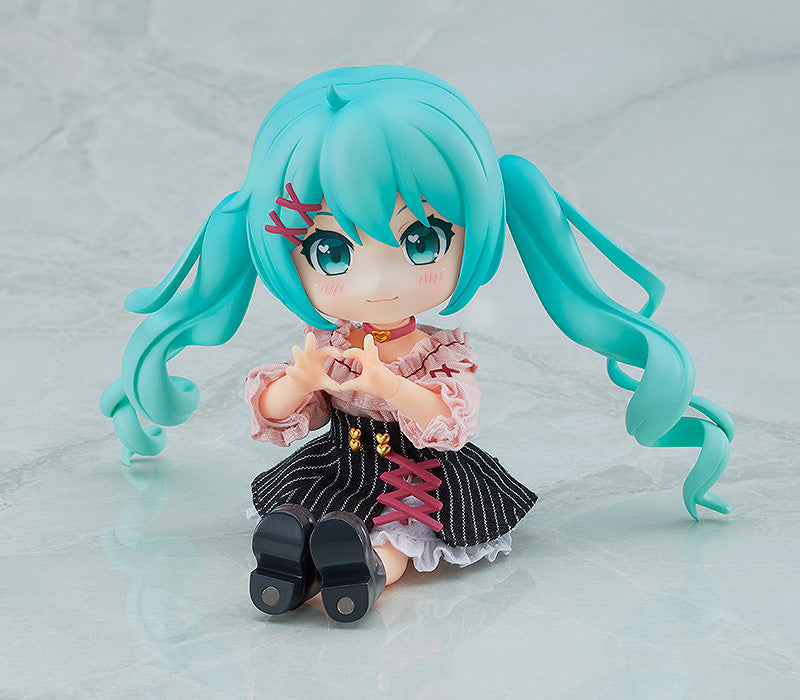 Hatsune Miku - Nendoroid Doll Figure - Date Outfit Ver.