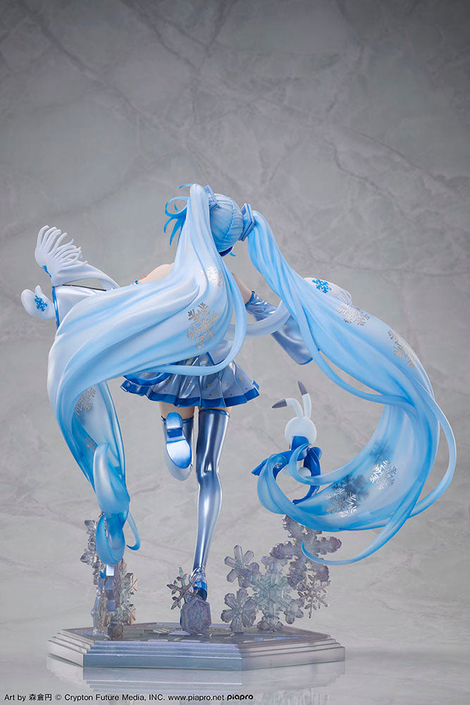 (Pre-Order) Hatsune Miku - Snow Miku Sky Town 10th Anniversary Ver. - 1/7 Scale Figure