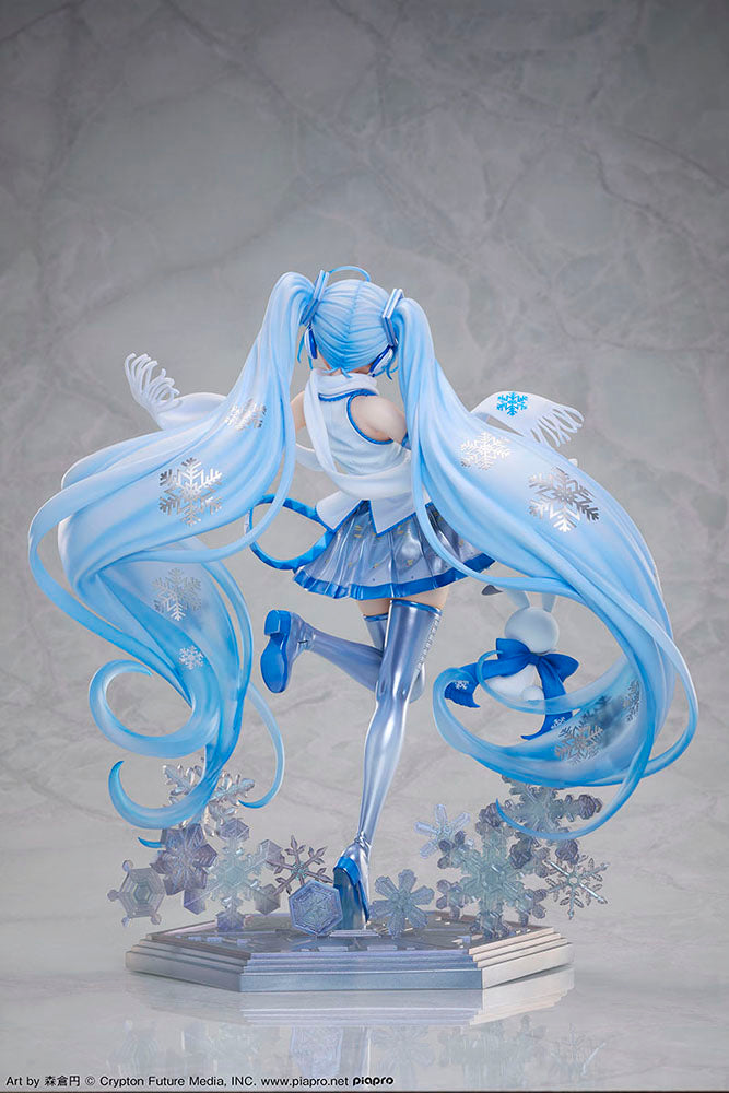 (Pre-Order) Hatsune Miku - Snow Miku Sky Town 10th Anniversary Ver. - 1/7 Scale Figure