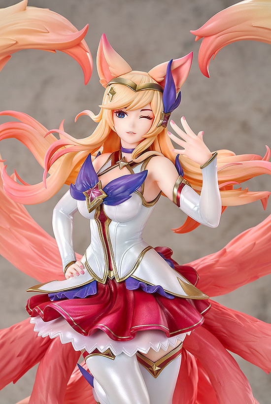 (Pre-Order) League of Legends - Star Guardian Ahri - 1/7 Scale Figure