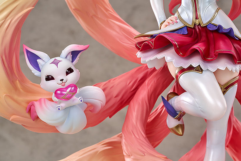 (Pre-Order) League of Legends - Star Guardian Ahri - 1/7 Scale Figure