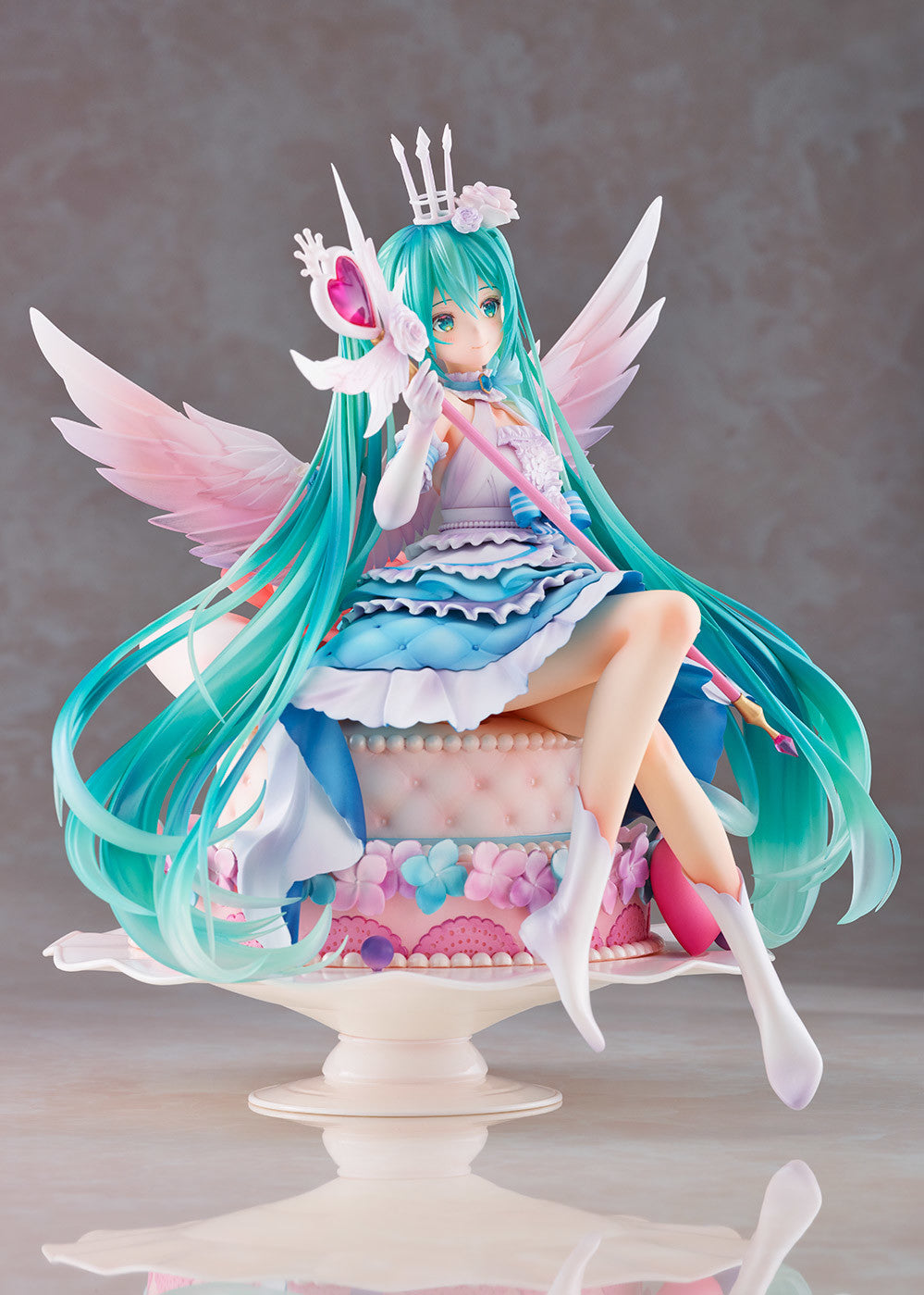 Hatsune Miku - 1/7 Scale Figure - Birthday 2020, Sweet Angel Ver.