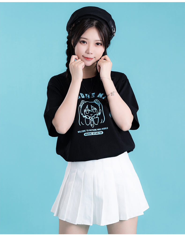(Pre-Order) Hatsune Miku - Moeyu x Hatsune Miku - 2022 Spring T-Shirt
