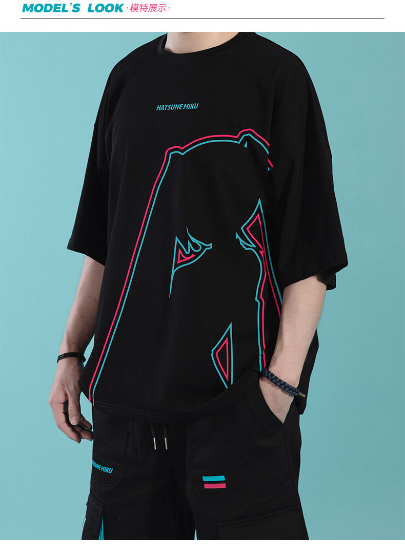 (Pre-Order) Hatsune Miku - Moeyu x Hatsune Miku - 2021 Summer T-Shirt