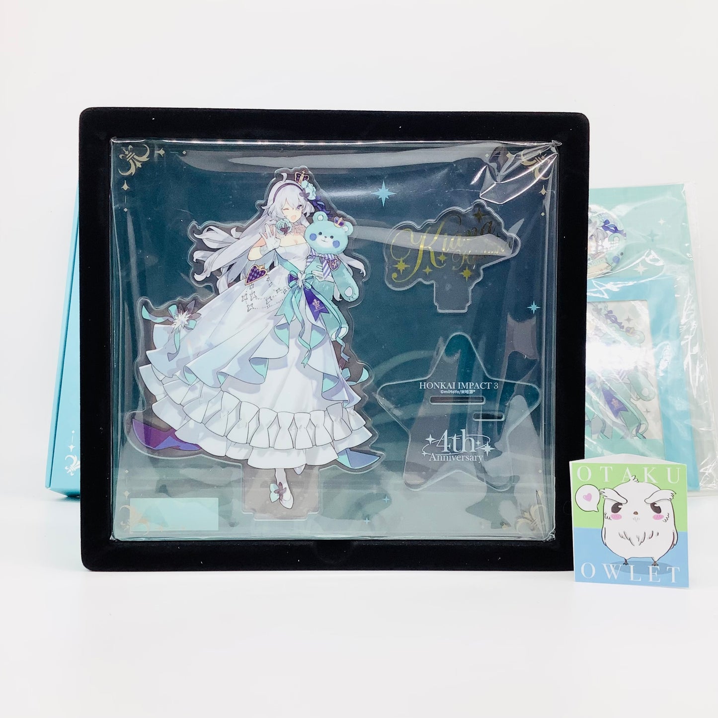 Honkai Impact 3: 4th Anniversary Collectible Box Bundle for Kiana!