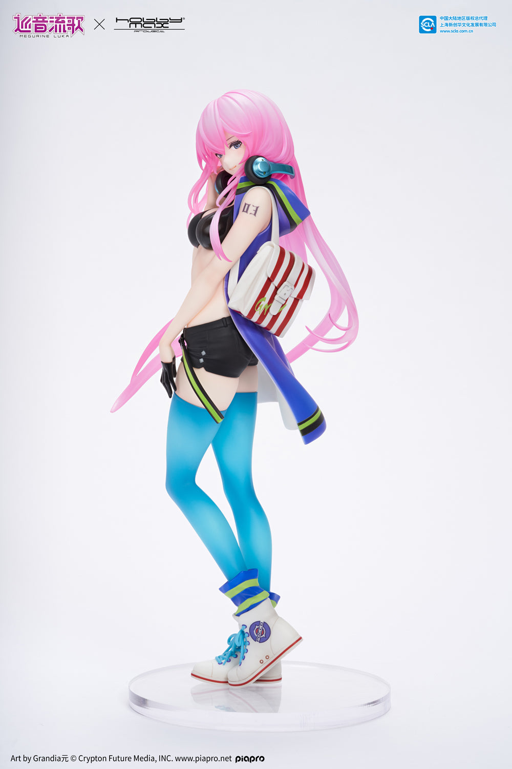 (Pre-Order) Hatsune Miku - Megurine Luka - 1/7 Scale Figure - Street Chic Ver.