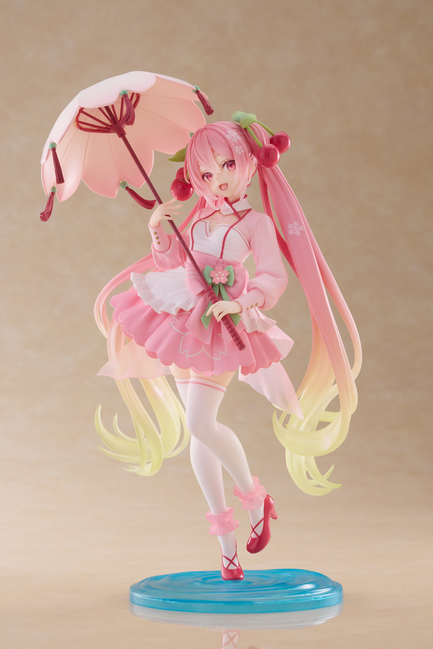 (Pre-Order) Hatsune Miku - Sakura Miku AMP+ Prize Figure (Sakura Dress Ver.)