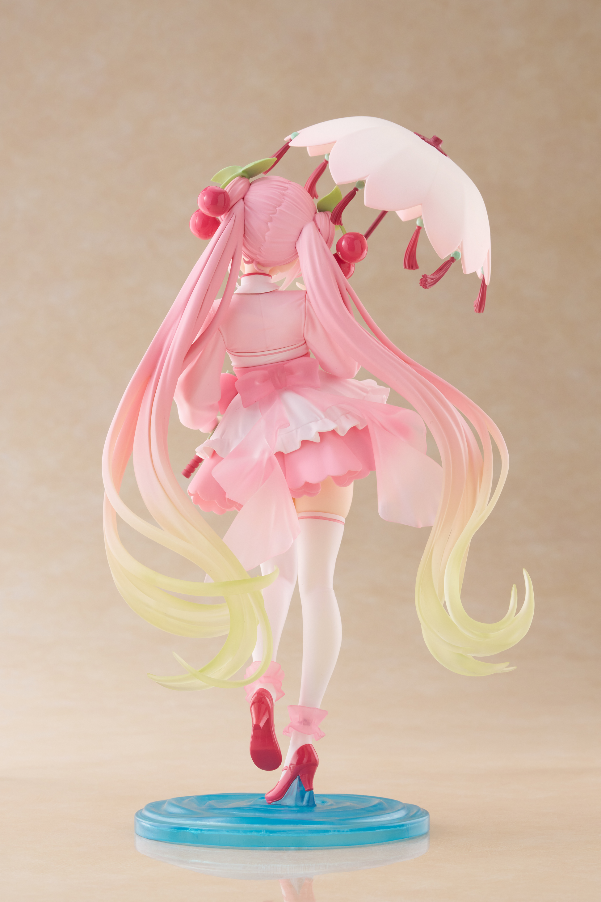 hatsune miku pink dress Amazon.com: Thunder Tech Sakura Miku AMP Figure ~ Sakura Dress ver. ~ : Toys & Games