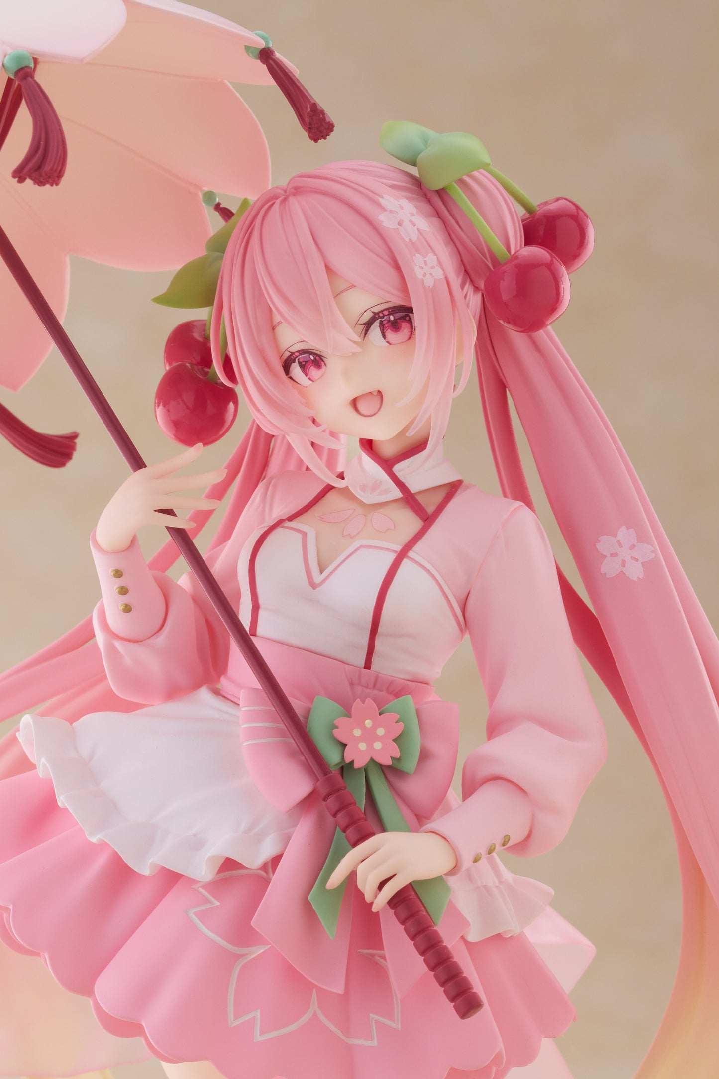 (Pre-Order) Hatsune Miku - Sakura Miku AMP+ Prize Figure (Sakura Dress Ver.)