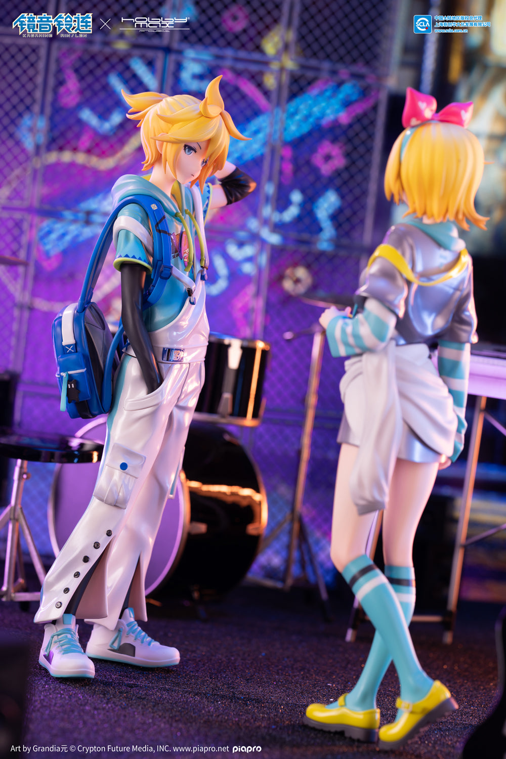 (Pre-Order) Hatsune Miku - Kagamine Len - 1/7 Scale Figure - Street Chic Ver.