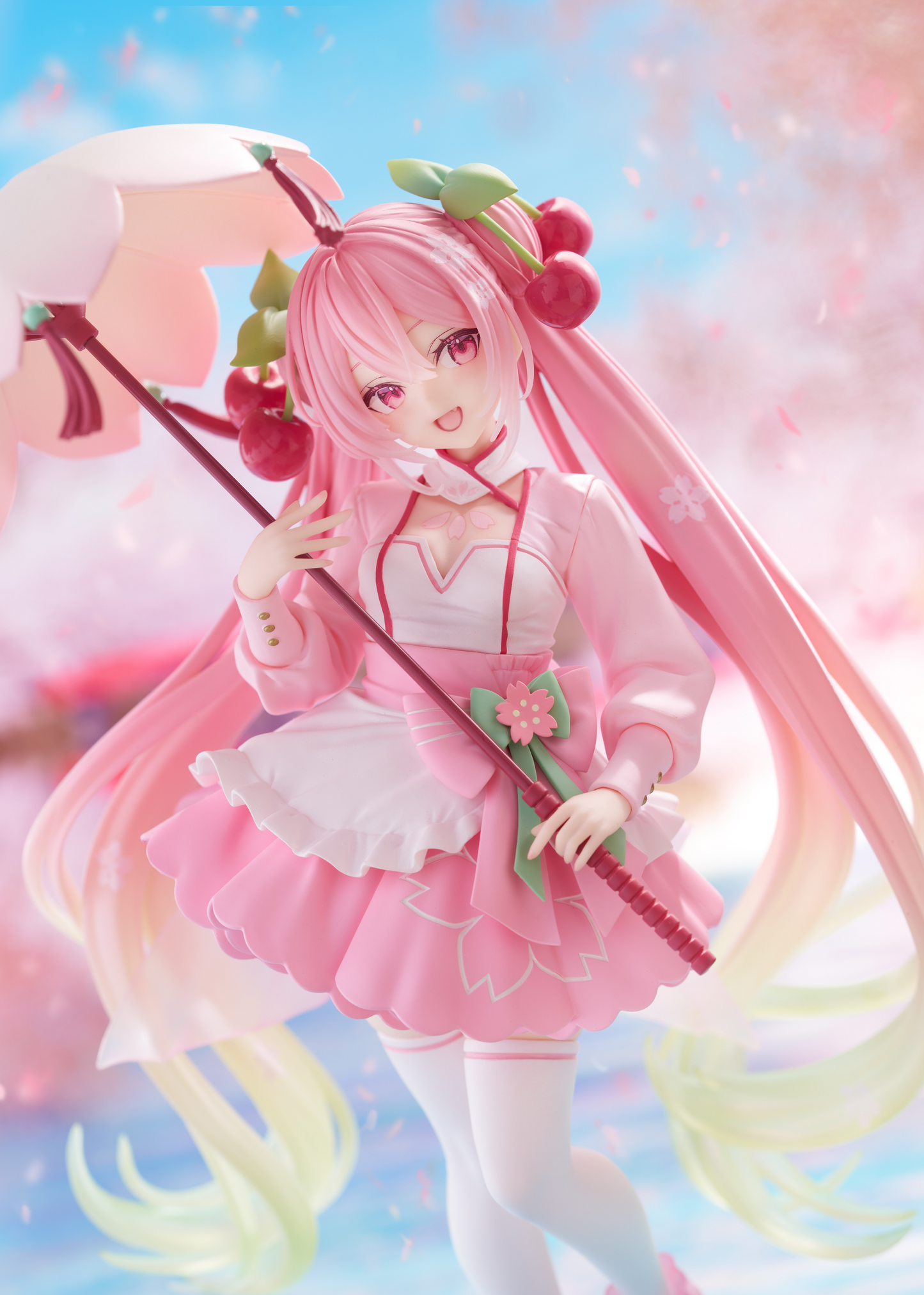 (Pre-Order) Hatsune Miku - Sakura Miku AMP+ Prize Figure (Sakura Dress Ver.)