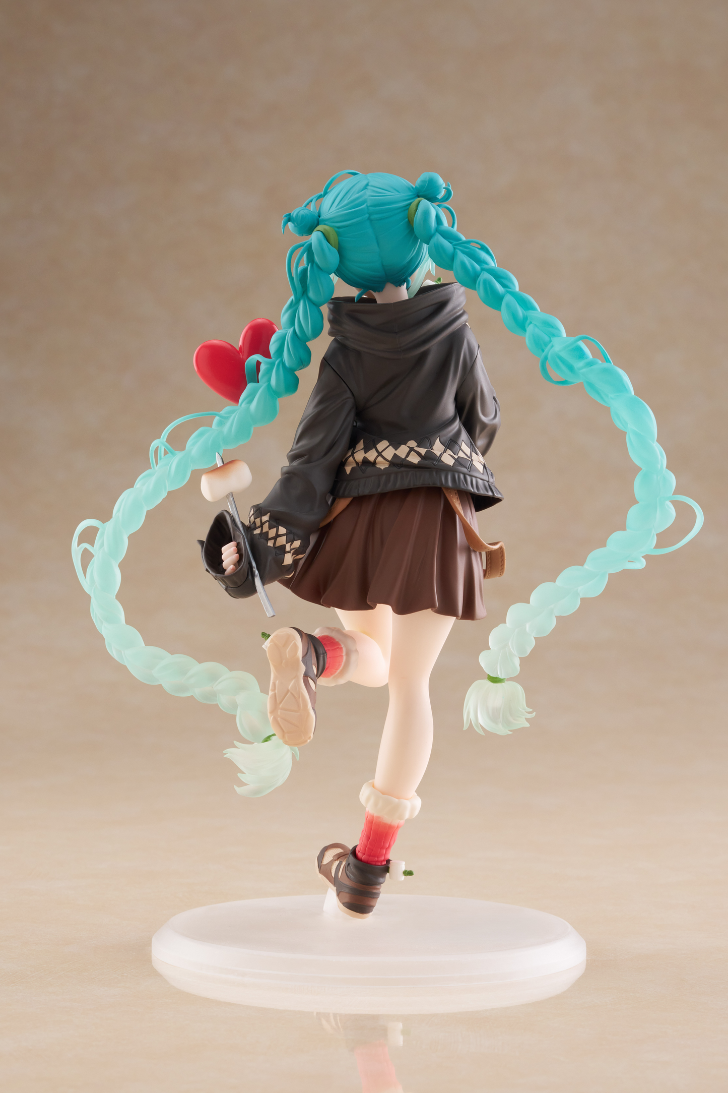 (Pre-Order) Hatsune Miku Prize Figure - Fashion (Outdoor Ver.)
