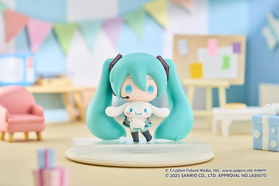 (Pre-Order) Hatsune Miku x Cinnamoroll Collectible - Chibi Figure Blind Box