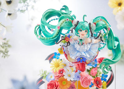 (Pre-Order) Hatsune Miku - JAPAN LIVE TOUR 2025 - BLOOMING - 1/7 Scale Figure