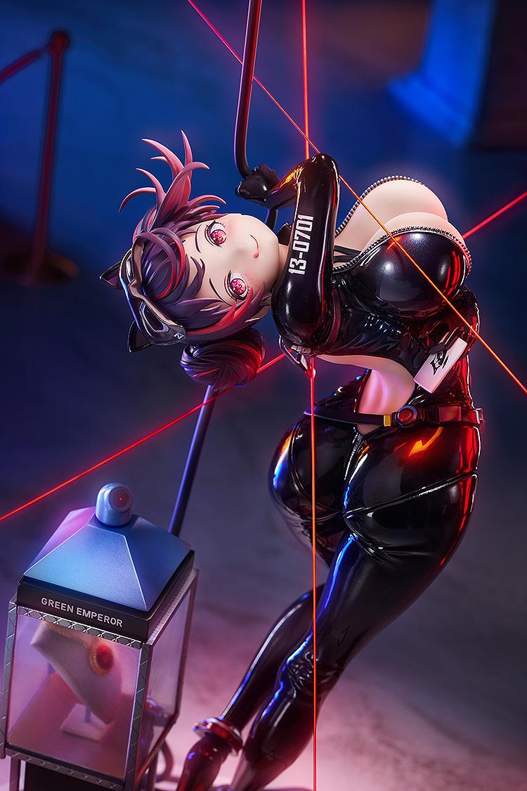 (Pre-Order) GODDESS OF VICTORY: NIKKE - Quency: Escape Queen - 1/7 Scale Figure