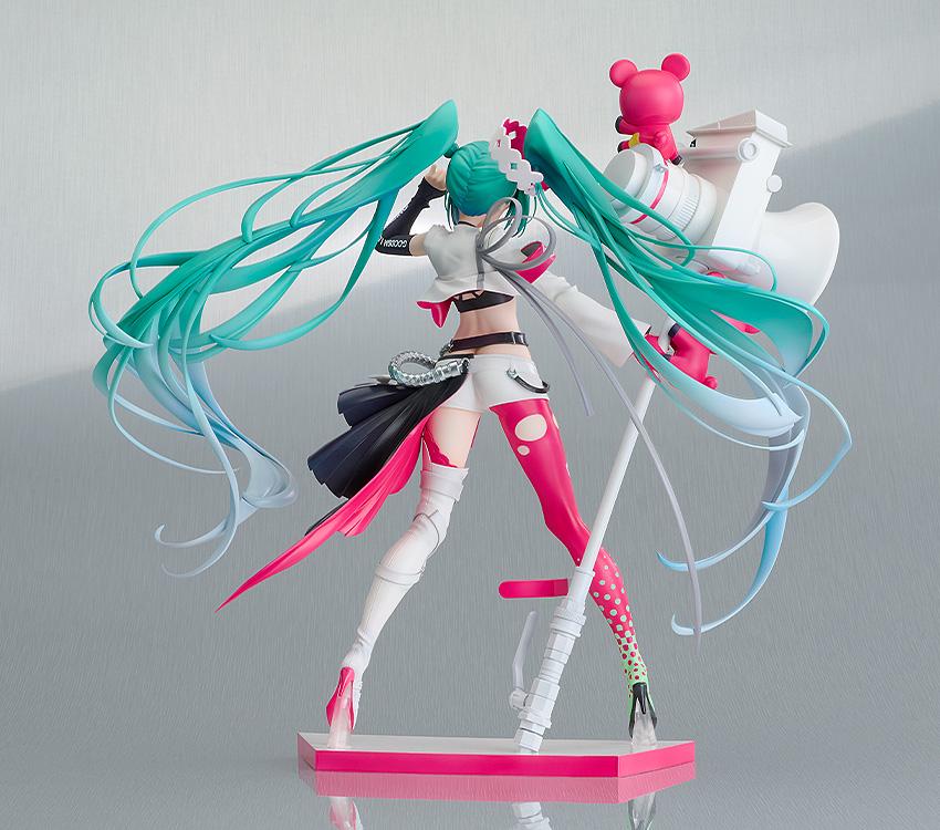 (Pre-Order) Hatsune Miku GT Project Racing Miku 2025 Ver. - 1/7 Scale Figure