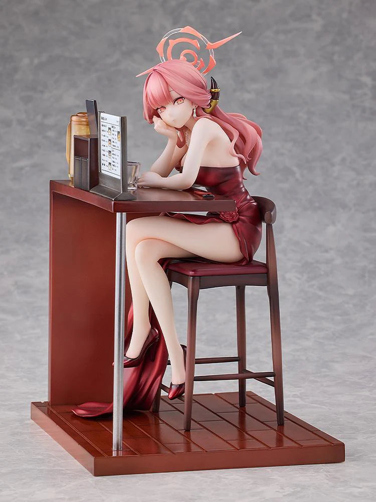 (Pre-Order) Blue Archive Aru (Dress): Memorial Lobby Ver. - 1/7 Scale Figure