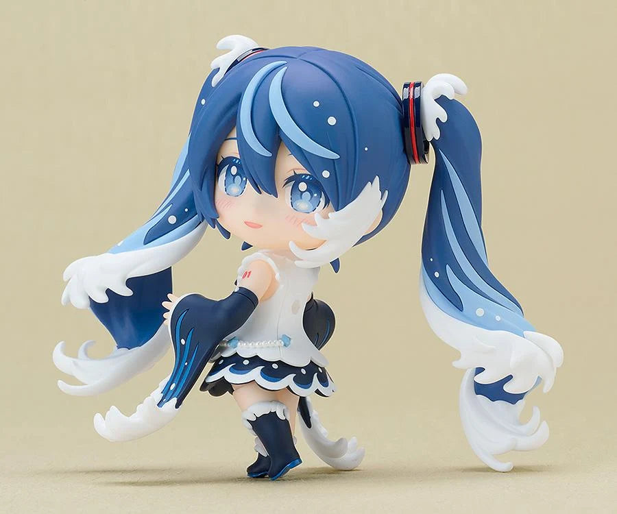 (Pre-Order) Hatsune Miku Nendoroid Figure - Katsushika Hokusai Collaboration Ver. (Rella)