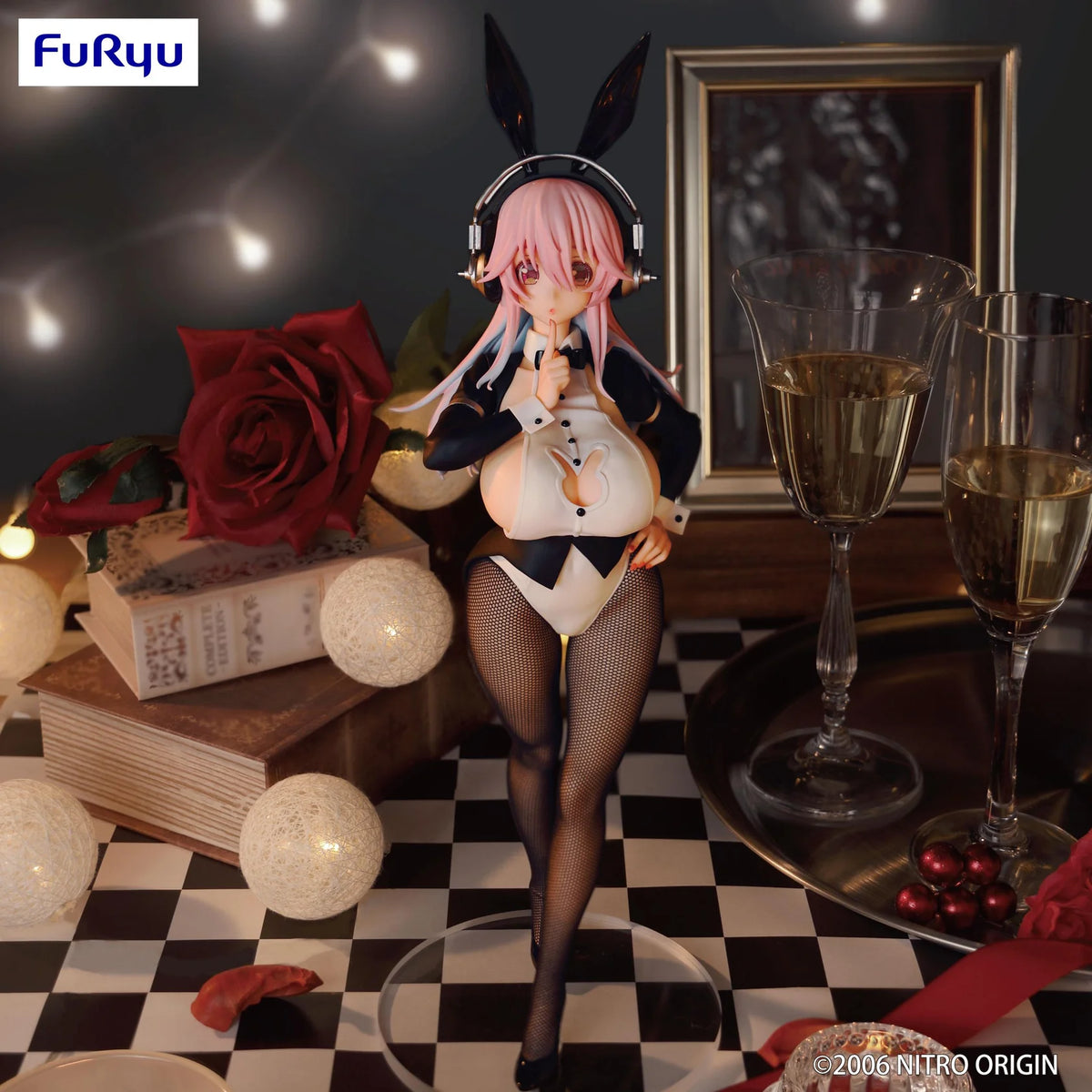 (Pre-Order) SUPER SONICO BiCute Bunnies Prize Figure - Newly Drawn Costume Tailcoat ver. (Rerun)