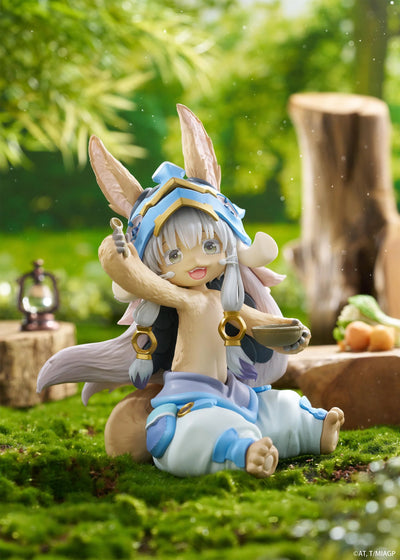 (Pre-Order) Made in Abyss: The Golden City of the Scorching Sun Desktop Cute Prize Figure - Nanachi (Mealtime ver.)