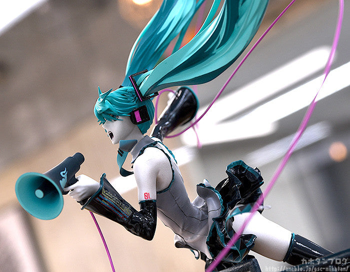 Hatsune Miku - 1/8 Scale Figure - Love is War, Refined Ver.