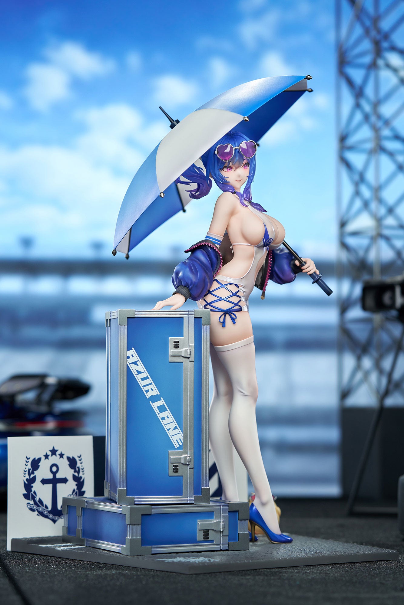 (Pre-Order) Azur Lane St. Louis: Race Queen Ver. 1/7 Scale Figure
