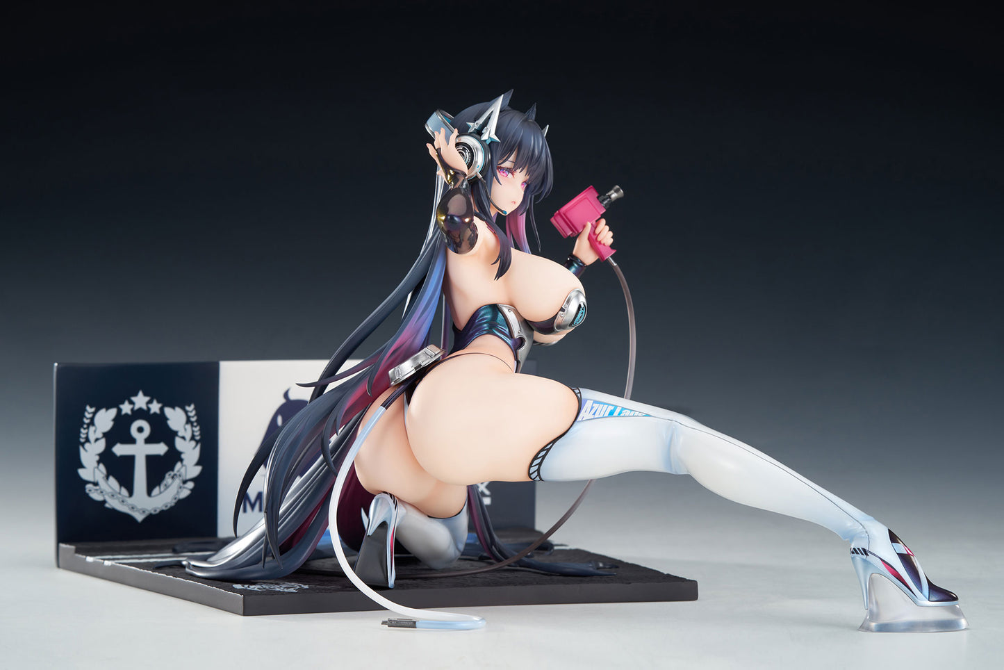 (Pre-Order) Azur Lane - Strasbourg - 1/7 Scale Figure - Faerie of the Race Circuit Ver.