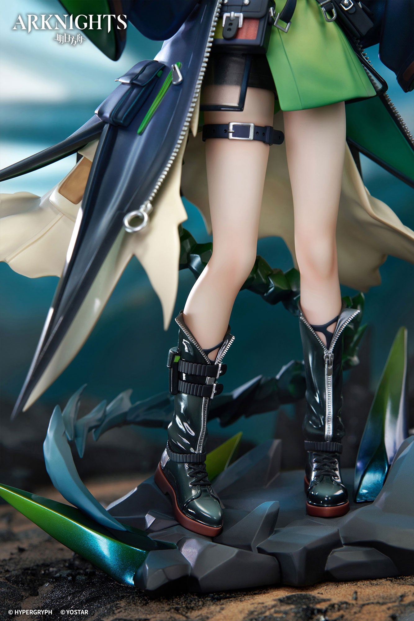 (Pre-Order) Arknights Mon3tr 1/7 Scale Figure