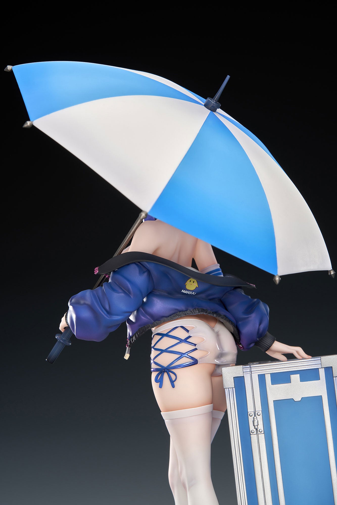 (Pre-Order) Azur Lane St. Louis: Race Queen Ver. 1/7 Scale Figure