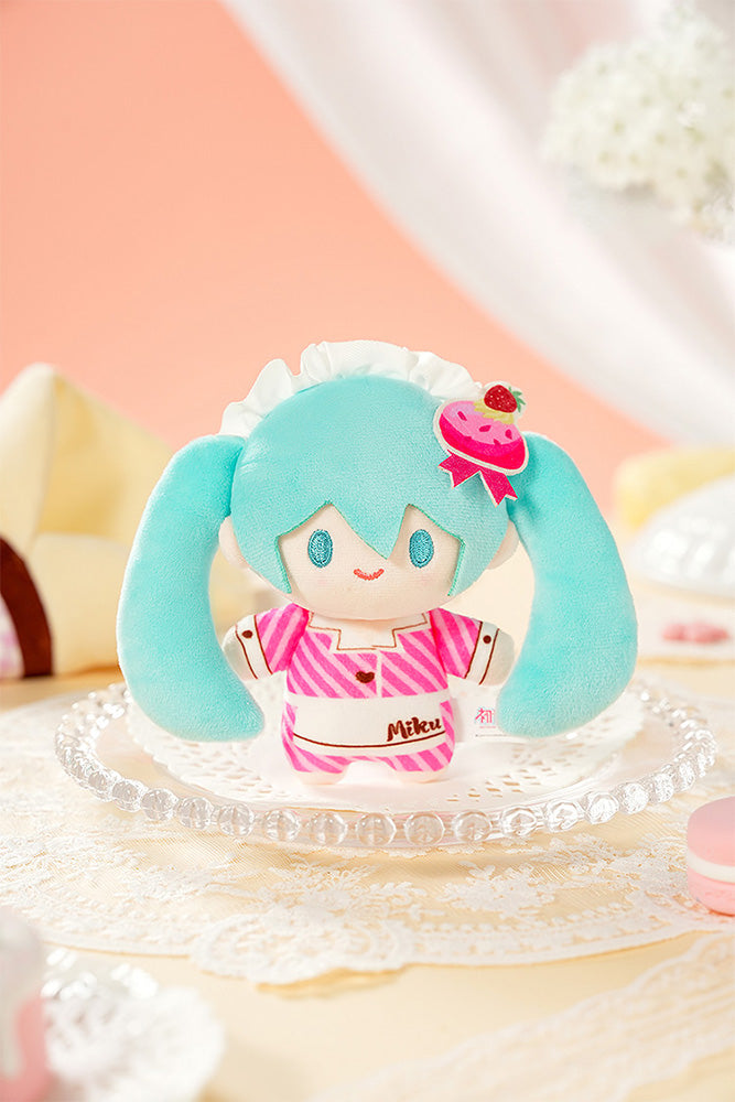(Pre-Order) Character Vocal Series 01: Hatsune Miku Crêpe Mascot Keychain Plush - B