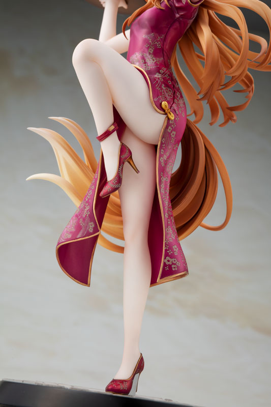 (Ship Date 09/2025) "Spice and Wolf" Holo China Dress ver. KADOKAWA Special Set - 1/7 Scale Figure