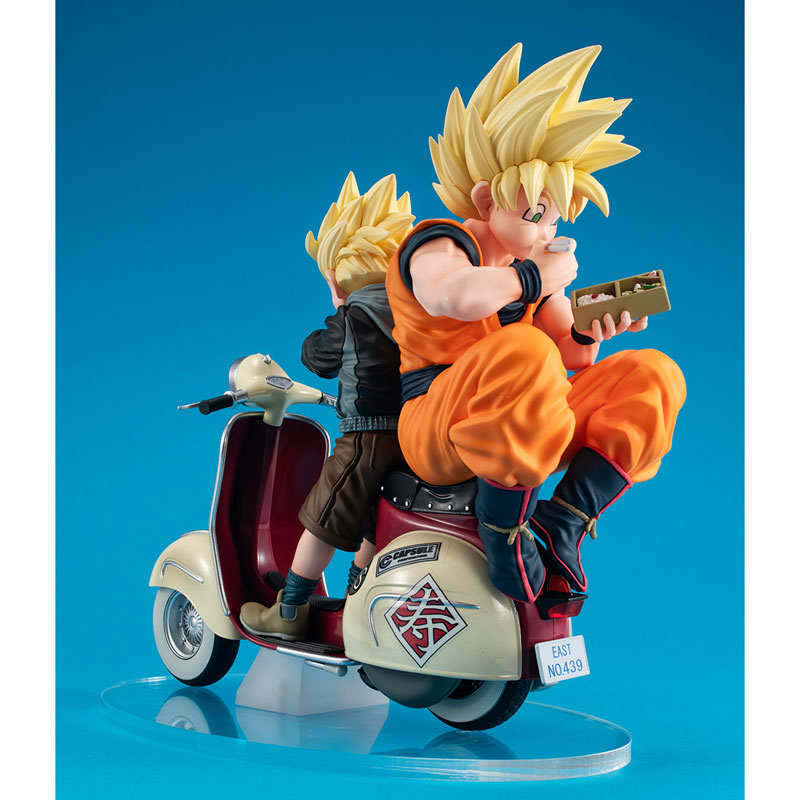 Desktop Real McCoy EX Dragon Ball Z Super Saiyan Son Goku & Super Saiyan Son Gohan & Bike - Nonscale Figure