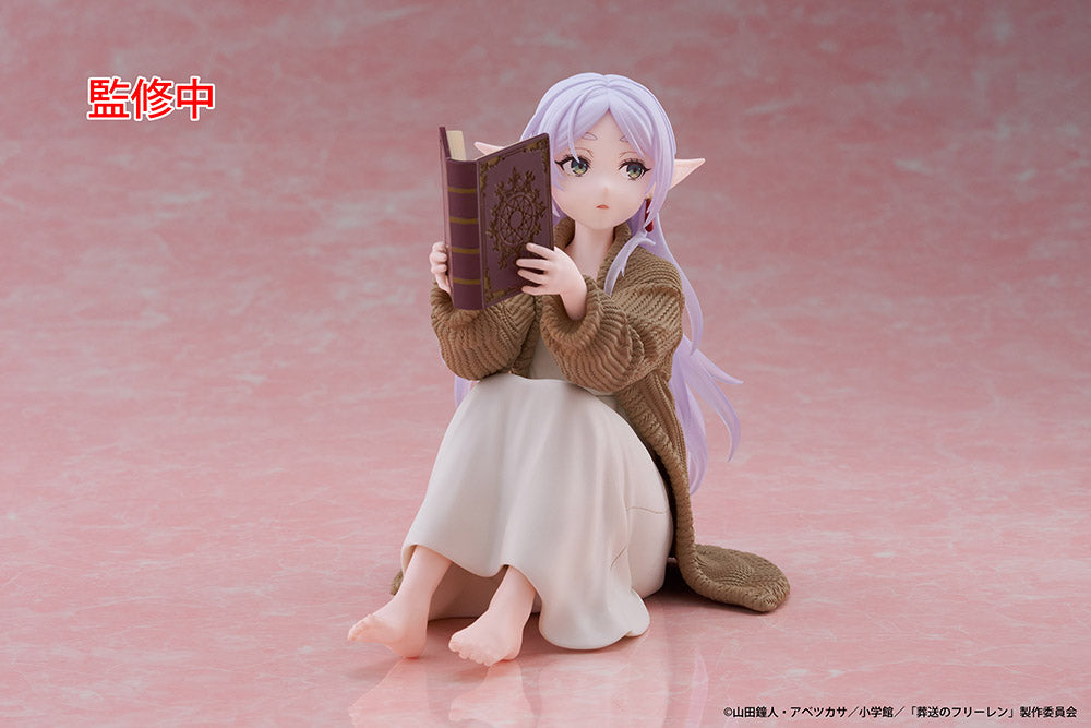 (Pre-Order) Frieren: Beyond Journey's End - Desktop Cute Prize Figure - Frieren (Roomwear Ver.)