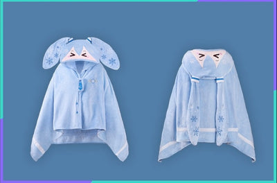 (Pre-Order) Hatsune Miku - Moeyu - Snow Miku Hooded Blanket