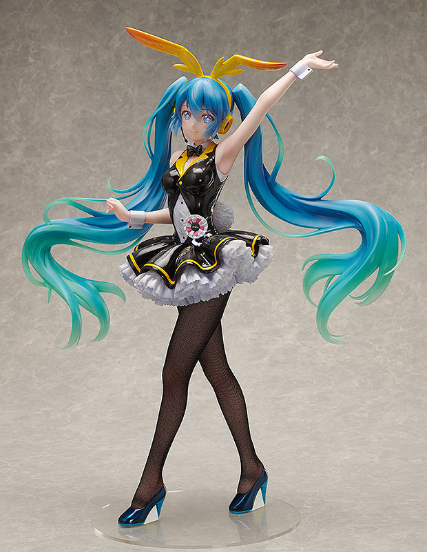 Hatsune Miku: My Dear Bunny Ver. - 1/4 Scale Figure