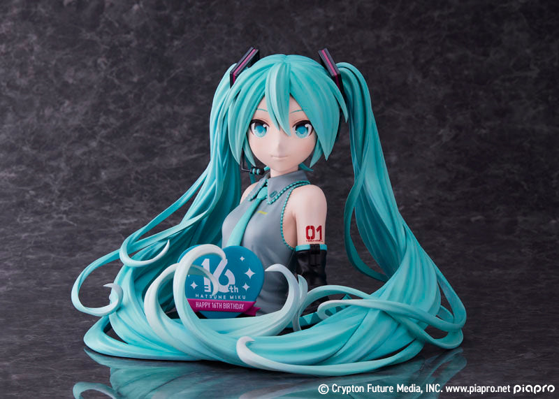 Hatsune Miku - Bust - 16th Anniversary Ver. - Nonscale Figure