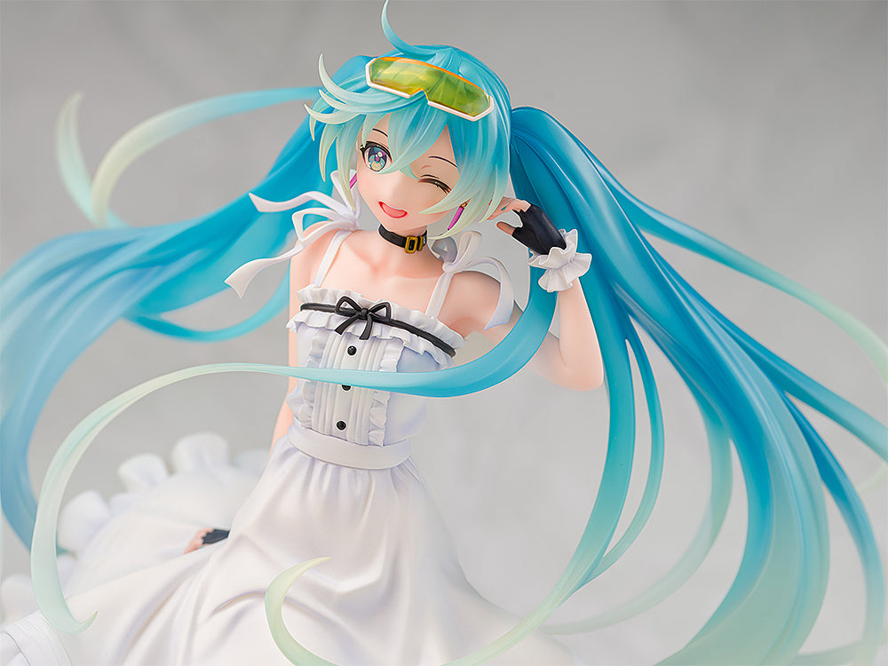 (Pre-Order) Hatsune Miku - Racing Miku 2021: Vacation Style Ver. - 1/7 Scale Figure