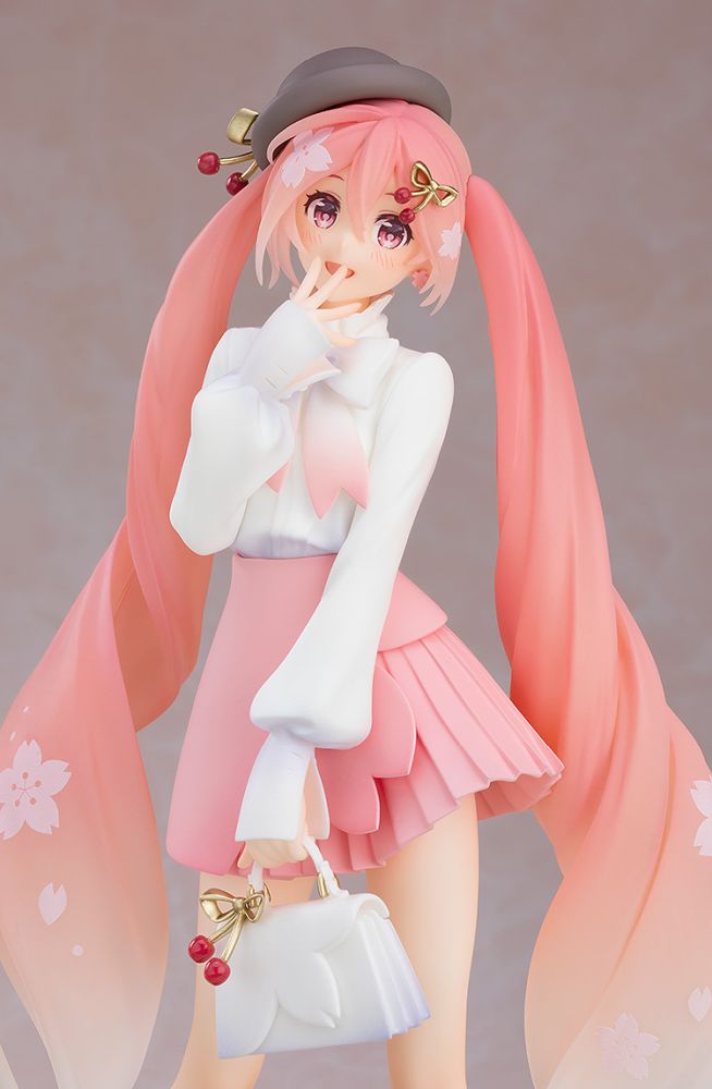 (Pre-Order) Hatsune Miku - POP UP PARADE Figure - Sakura Miku: Hanami Outfit Ver.