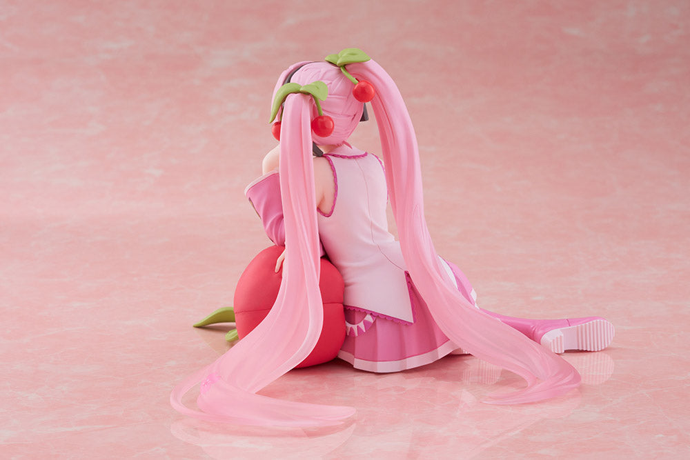 (Pre-Order) Hatsune Miku - Sakura Miku - Desktop Cute Prize Figure (Cherry Cushion Ver.)