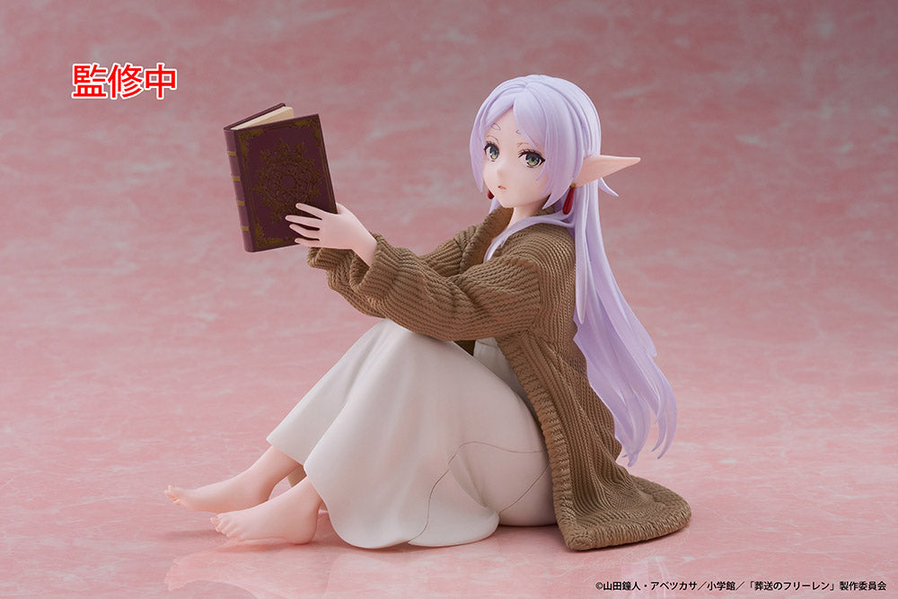(Pre-Order) Frieren: Beyond Journey's End - Desktop Cute Prize Figure - Frieren (Roomwear Ver.)